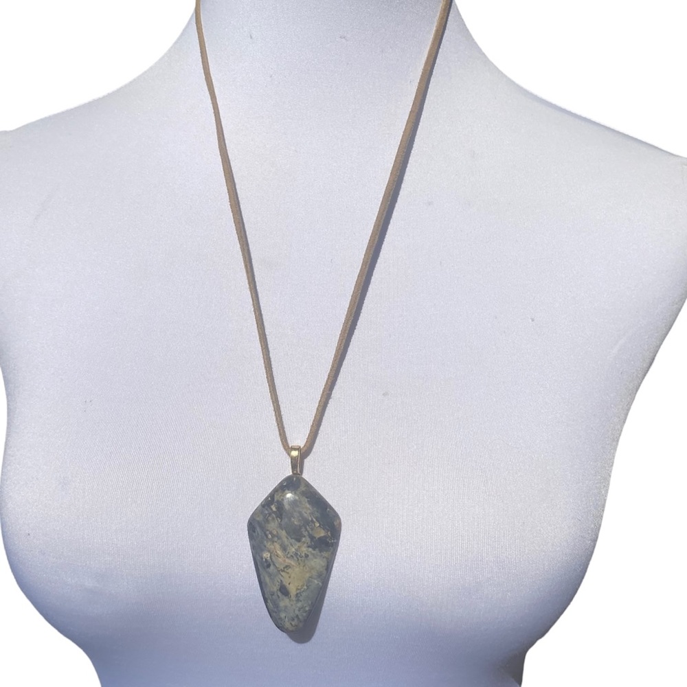 Geometric Marble Pendant Necklace